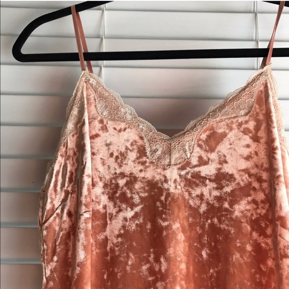NWOT Cute Velvet Slip Dress Sz M Never Worn - Picture 2 of 5